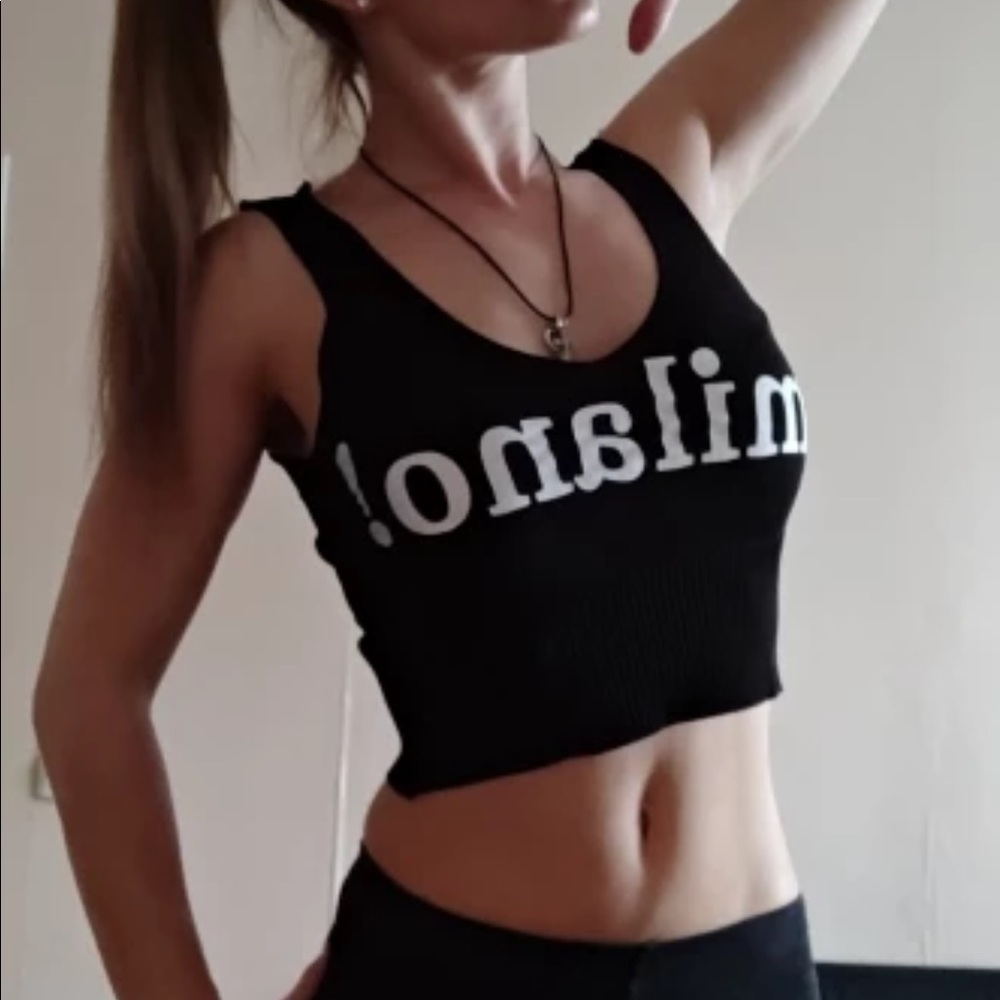 The Noir Milano Wanderlust Top - Picture 5 of 6